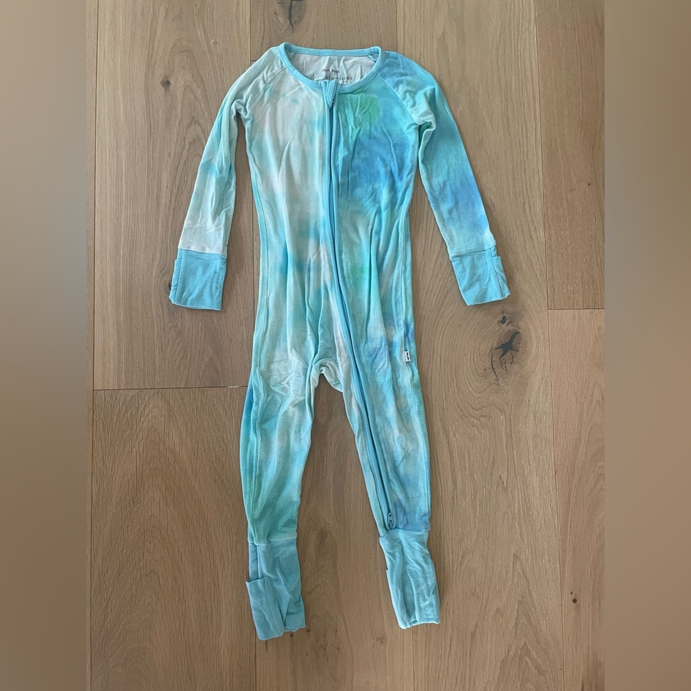 Little Sleepies watercolor Tide pool print zippy